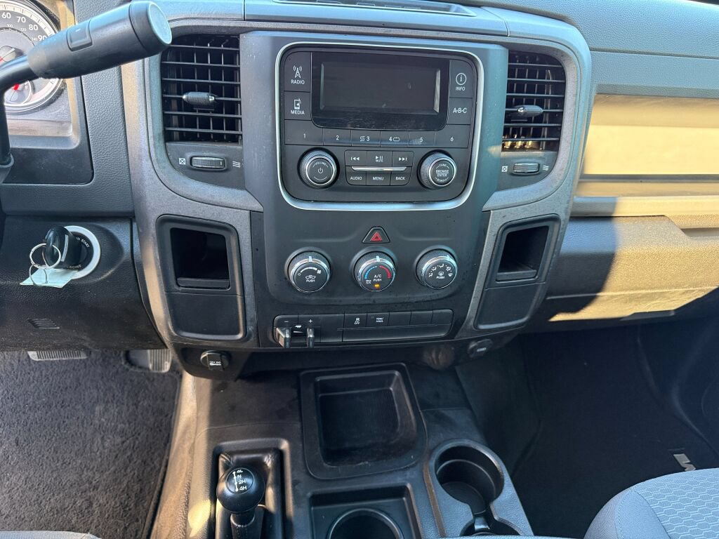Used 2018 RAM 2500 Tradesman w/ Chrome Appearance Group AWD/4WD image 22