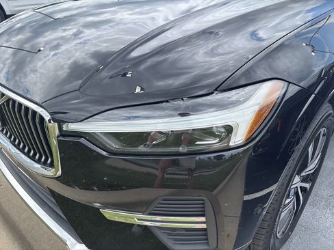 Used 2023 Volvo XC60 B5 Plus AWD/4WD image 6