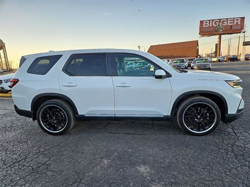 Used 2023 Honda Pilot EX-L image 9