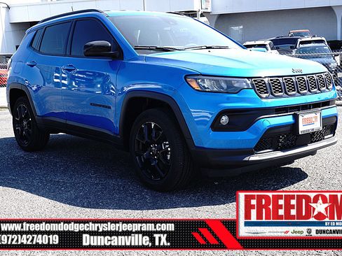 New 2026 Jeep Compass Latitude image 7