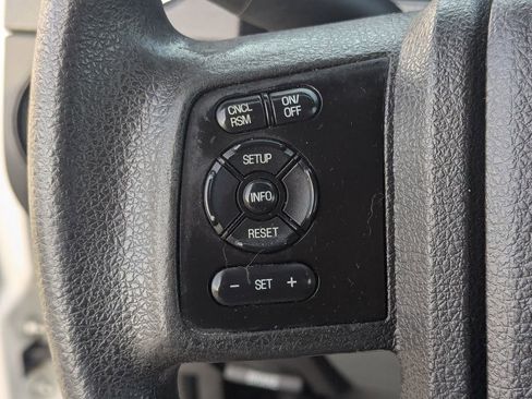 Used 2015 Ford F350 XLT w/ Snow Plow Prep Package image 20