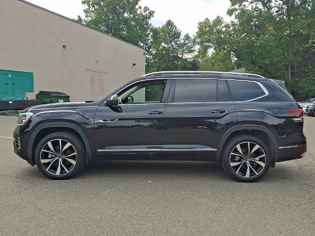 Used 2024 Volkswagen Atlas SEL Premium R-Line AWD/4WD image 6