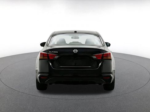Used 2026 Nissan Altima 2.5 SV FWD image 8