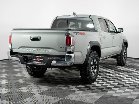 Used 2023 Toyota Tacoma TRD Off-Road image 7