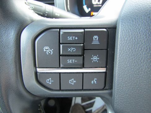 Used 2022 Ford F150 Lariat AWD/4WD image 21