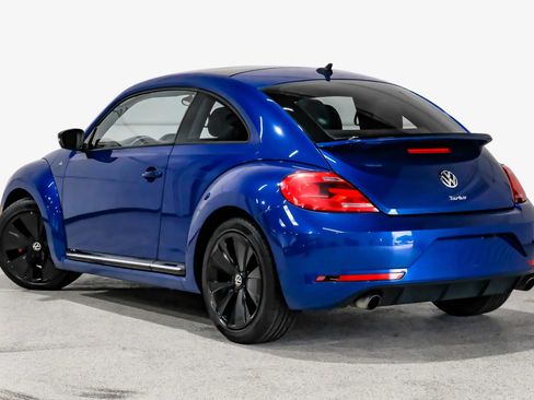 Used 2014 Volkswagen Beetle GSR image 8