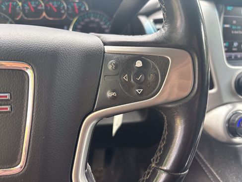 Used 2018 GMC Yukon SLE w/ SLE Value Package AWD/4WD image 21