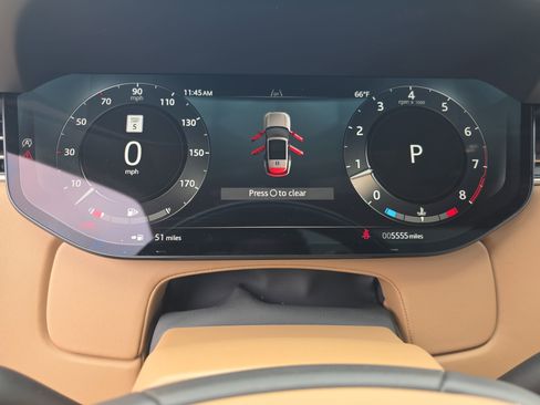 Used 2025 Land Rover Range Rover SE image 19