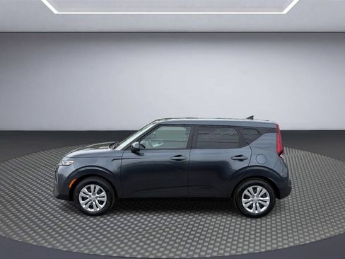 Used 2020 Kia Soul LX FWD image 4