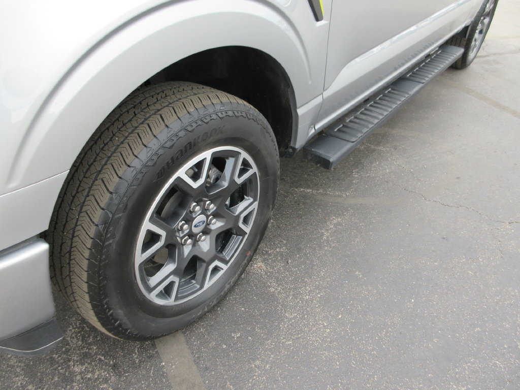 Used 2024 Ford F150 STX AWD/4WD image 14