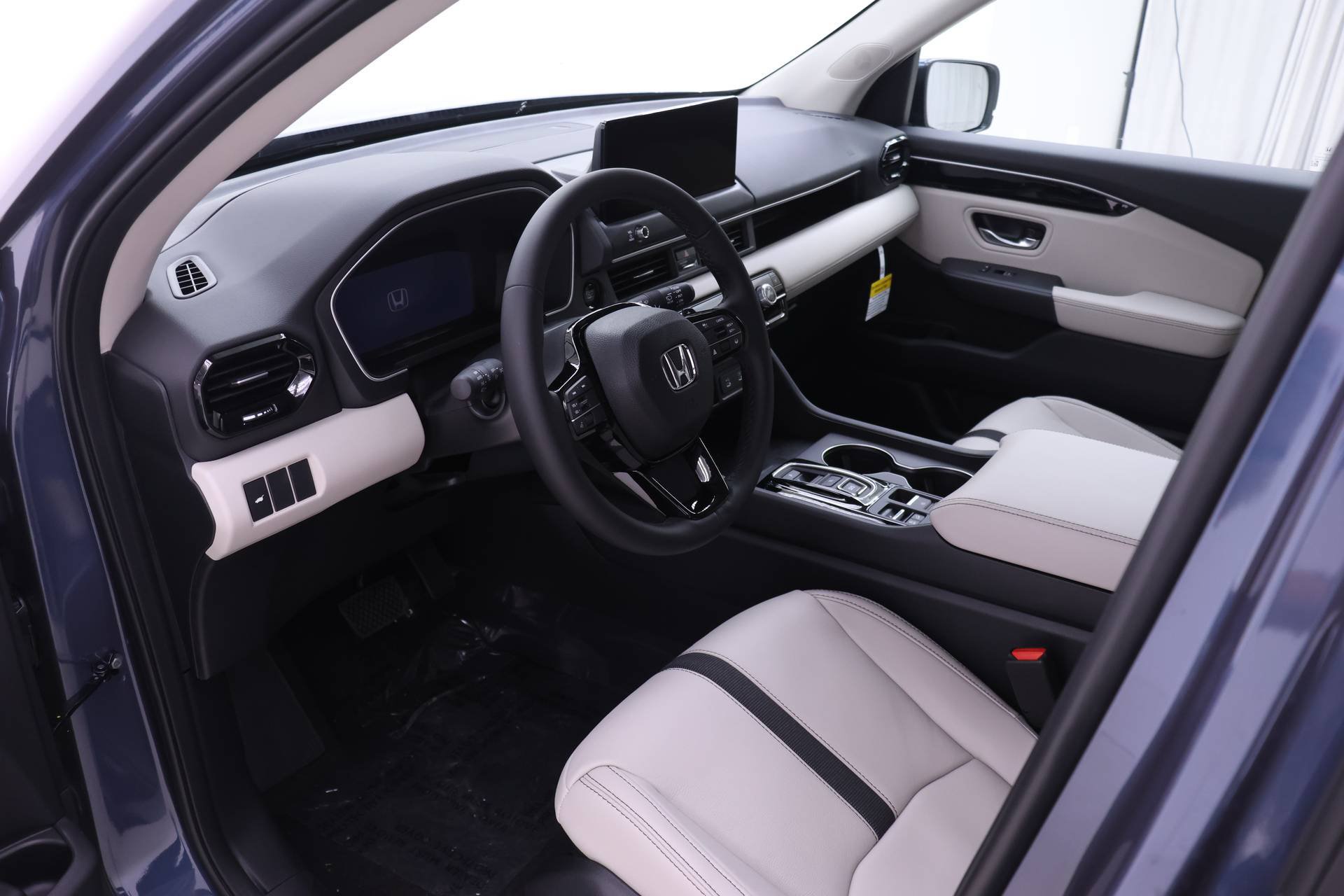 New 2026 Honda Pilot EX-L image 3