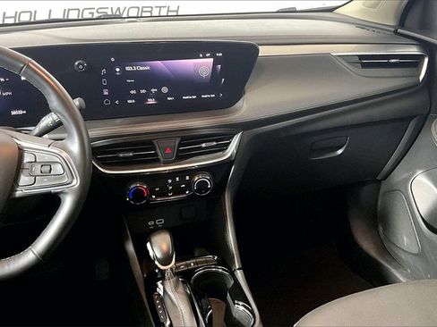 Used 2024 Buick Encore GX Sport Touring w/ Comfort Package image 5