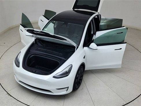 Used 2023 Tesla Model Y Performance image 83