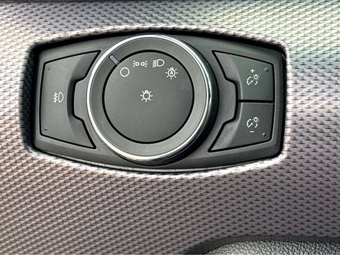 Used 2016 Ford Mustang GT image 7