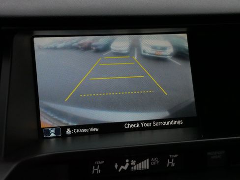 Used 2014 Honda Crosstour EX-L image 28