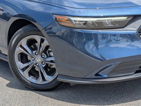 Used 2023 Honda Accord EX image 9
