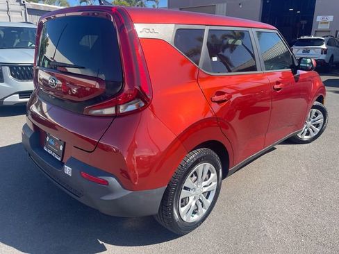 Used 2020 Kia Soul LX image 5