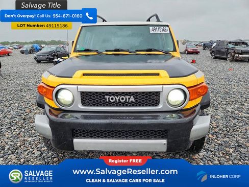 Used 2007 Toyota FJ Cruiser 2WD image 7