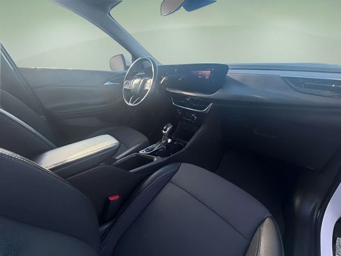 Used 2025 Buick Encore GX Preferred FWD image 21