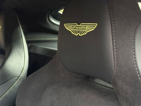 New 2025 Aston Martin V8 Vantage Coupe image 5