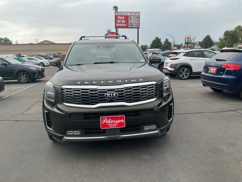 Used 2020 Kia Telluride SX w/ SX Prestige Package AWD/4WD image 3