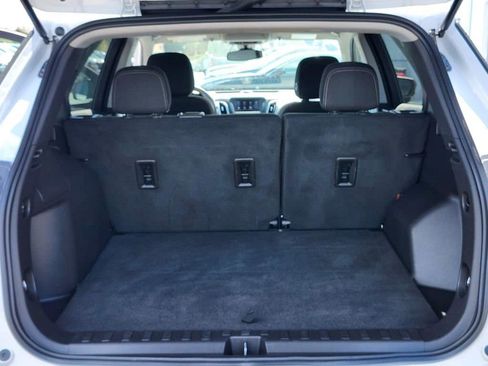 Used 2023 Chevrolet Equinox LS w/ LS Convenience Package AWD/4WD image 30