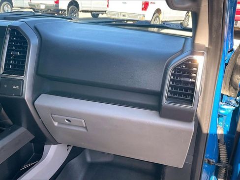 Used 2019 Ford F150 XLT w/ Equipment Group 302A Luxury image 16