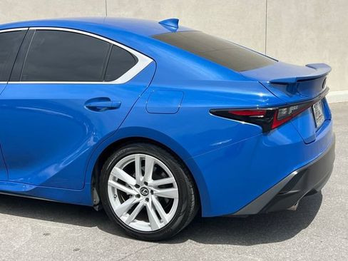 Used 2021 Lexus IS 300 w/ Comfort Package RWD image 7