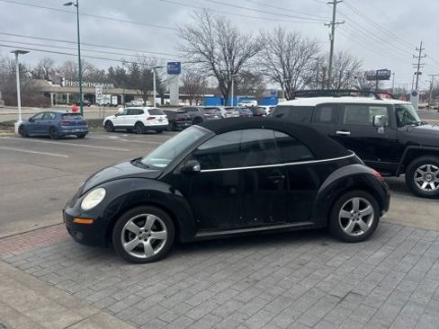 Used 2007 Volkswagen Beetle Convertible w/ Package 2 image 12