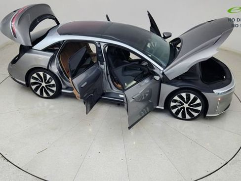 Used 2023 Lucid Air Touring AWD/4WD image 86