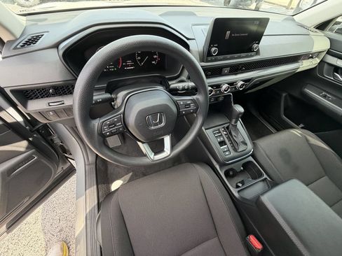 Used 2023 Honda CR-V LX image 19