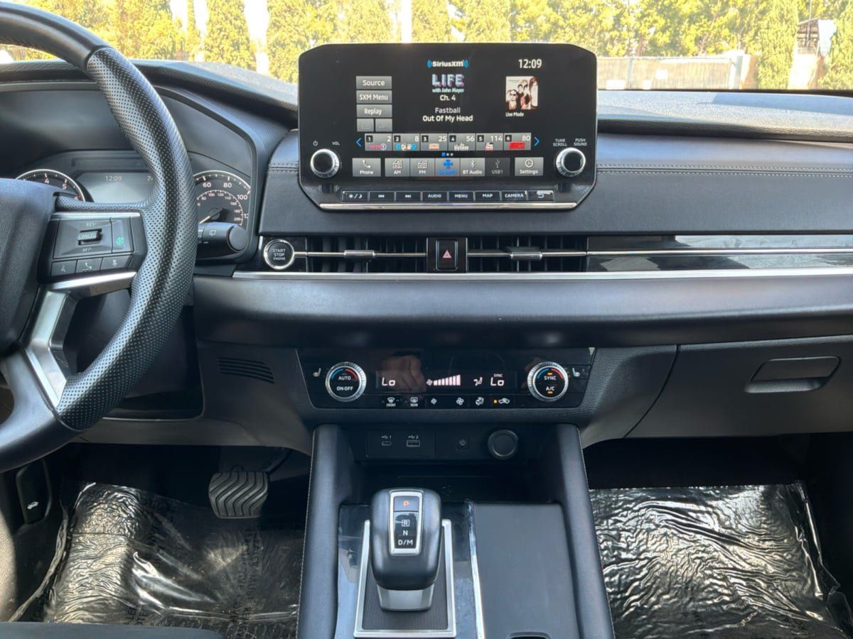 Used 2024 Mitsubishi Outlander SE FWD image 15