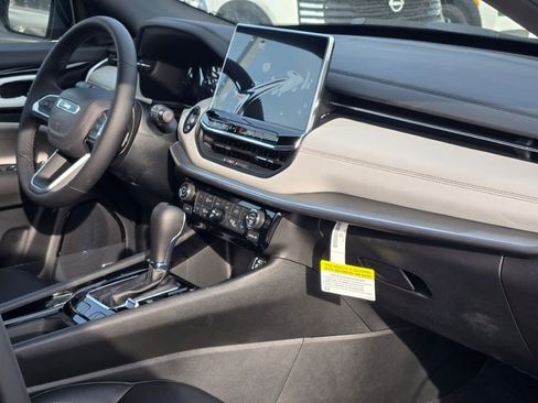 New 2026 Jeep Compass Limited w/ Sun, Sound & Navigation Group image 7