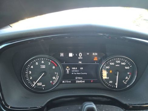 Used 2023 Cadillac XT6 Sport w/ Technology Package AWD/4WD image 9
