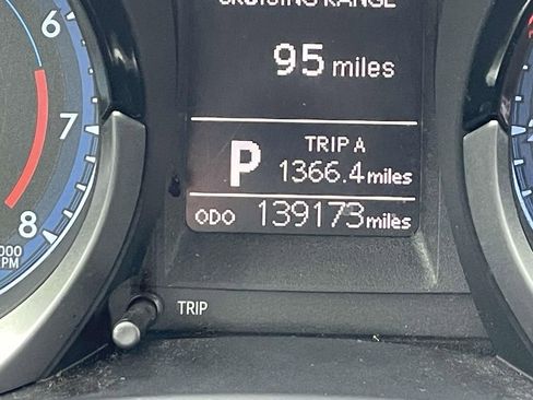 Used 2016 Toyota Corolla S image 26