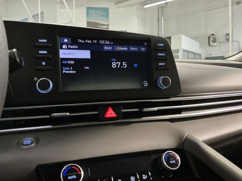 Used 2023 Hyundai Elantra SEL image 26