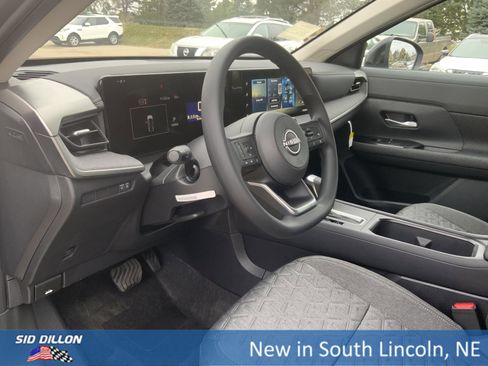 New 2026 Nissan Kicks SV w/ SV Premium Package image 6