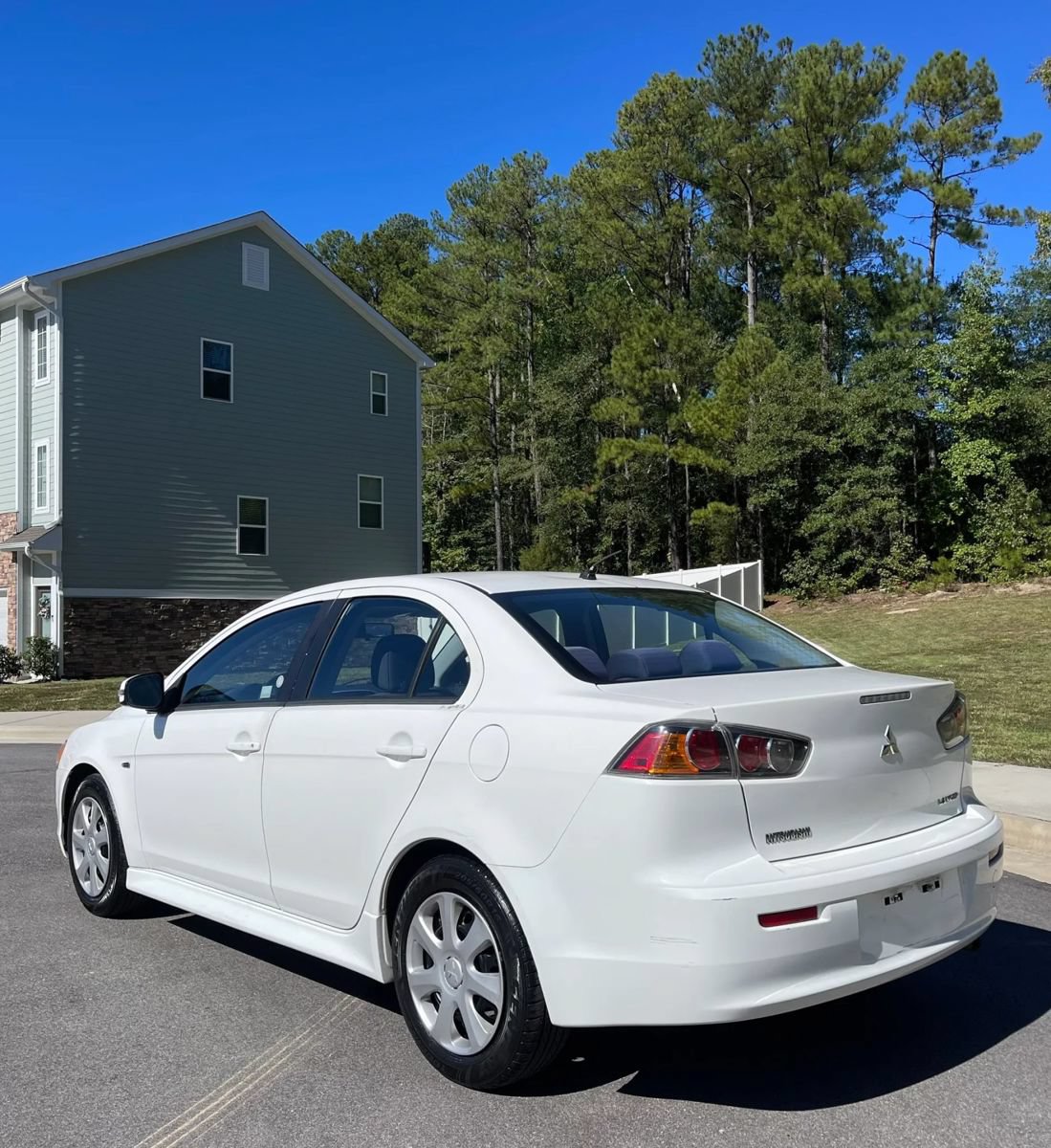 Used 2015 Mitsubishi Lancer ES FWD image 7