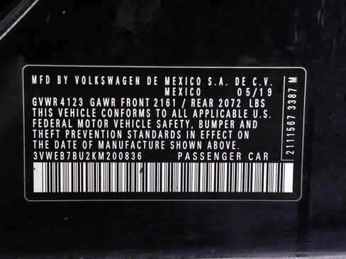 Used 2019 Volkswagen Jetta SEL w/ Cold Weather Package FWD image 50