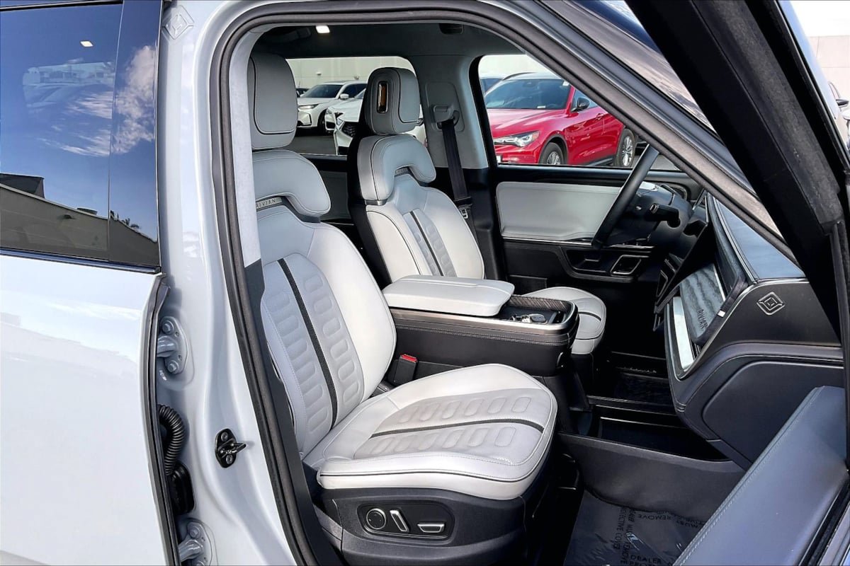 Used 2023 Rivian R1S Adventure Quad AWD/4WD image 7