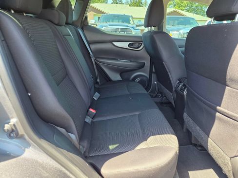 Used 2019 Nissan Rogue Sport S AWD/4WD image 24