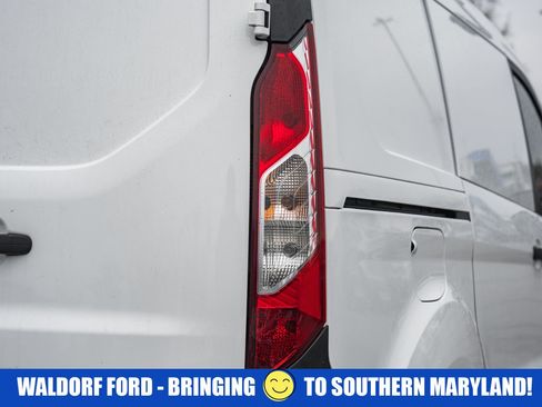 Used 2021 Ford Transit Connect XL image 6