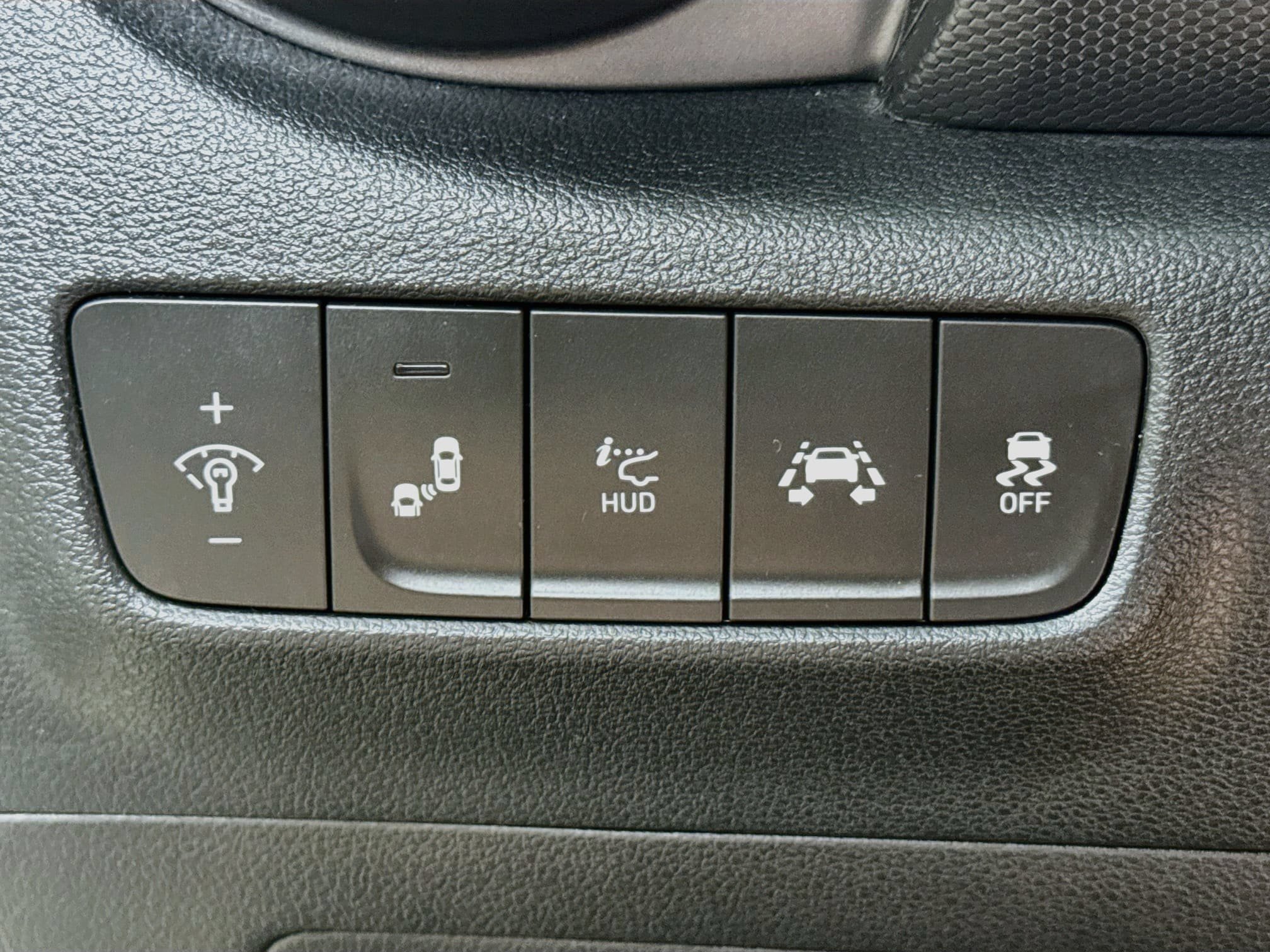 Used 2021 Hyundai Kona Ultimate AWD/4WD image 15