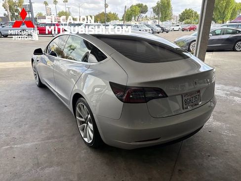 Used 2018 Tesla Model 3 Long Range RWD image 5