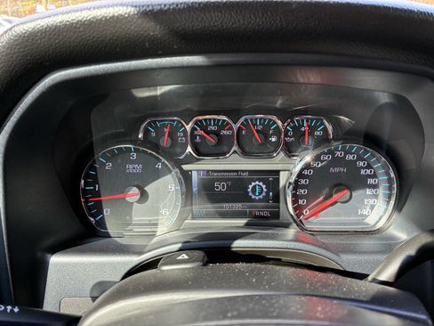 Used 2018 Chevrolet Silverado 1500 LT w/ All Star Edition image 17