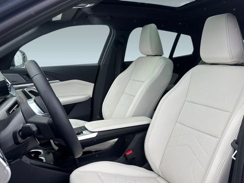 New 2026 BMW X2 xDrive28i w/ Technology Package image 19