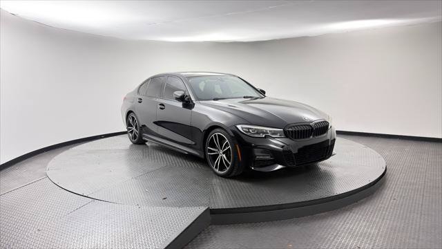 Used 2021 BMW 330i Sedan w/ M Sport Package RWD image 11