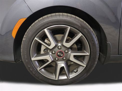 Used 2021 Kia Soul Turbo image 11