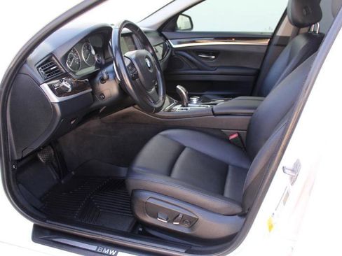 Used 2016 BMW 528i Sedan RWD image 9