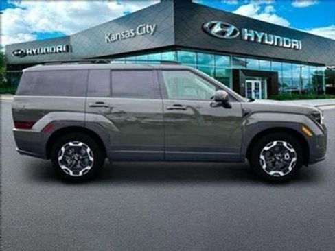 New 2025 Hyundai Santa Fe SEL image 9